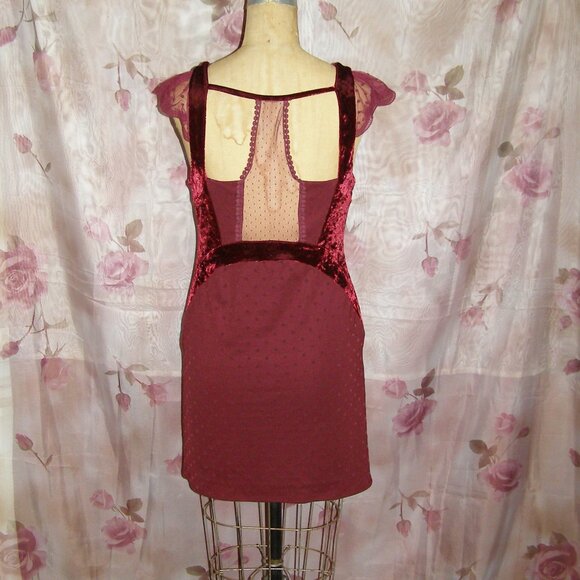 NWOT size L 8-10 Free People Madeline Velvet & Lace Dress - Picture 11 of 11